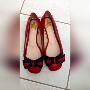 Gucci red leather flat US 7